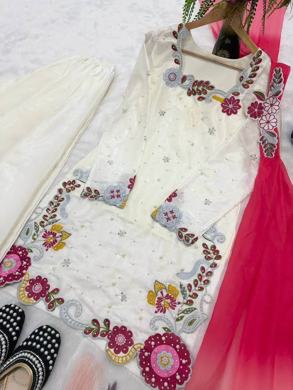 Stylish Silk Salwar Kameez for Summer Party Indian Pakistani Wedding Wear Festival Special Dupattas Regular Fit Reversible