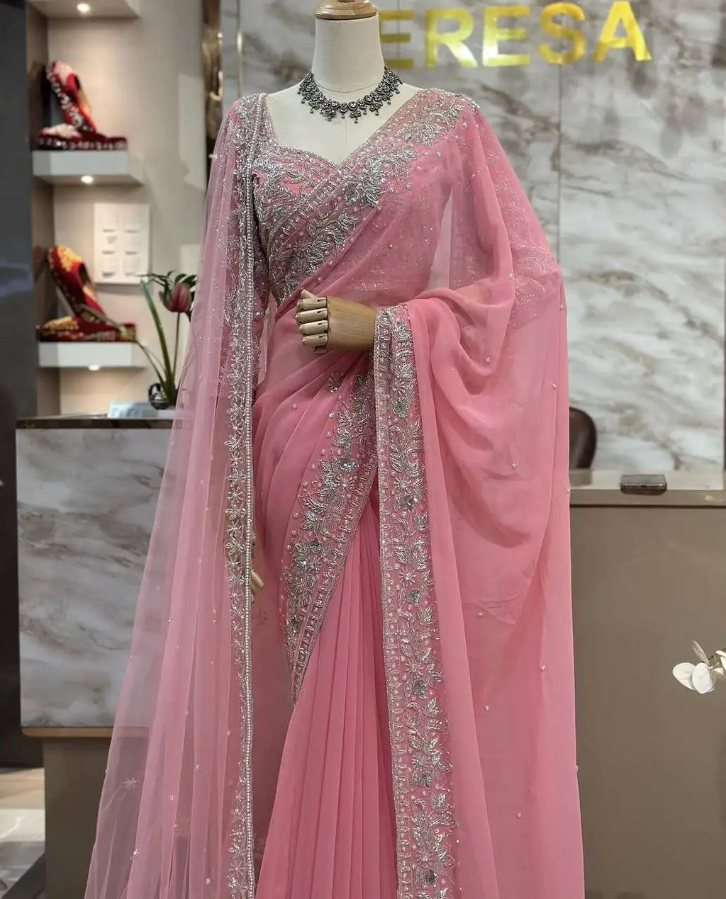 Indian Premium Quality Georgette Saree for Women Beautifully Designed for Summer Formal Wear for Parties Weddings New Trending