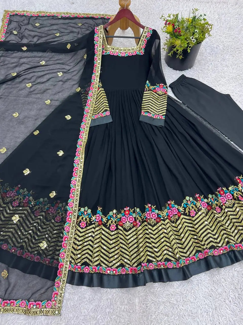 Indian Pakistani Top Selling Traditional New Fashionable Latest Designer Natural Waistline Women Casual Dress Full Sleeve Suit